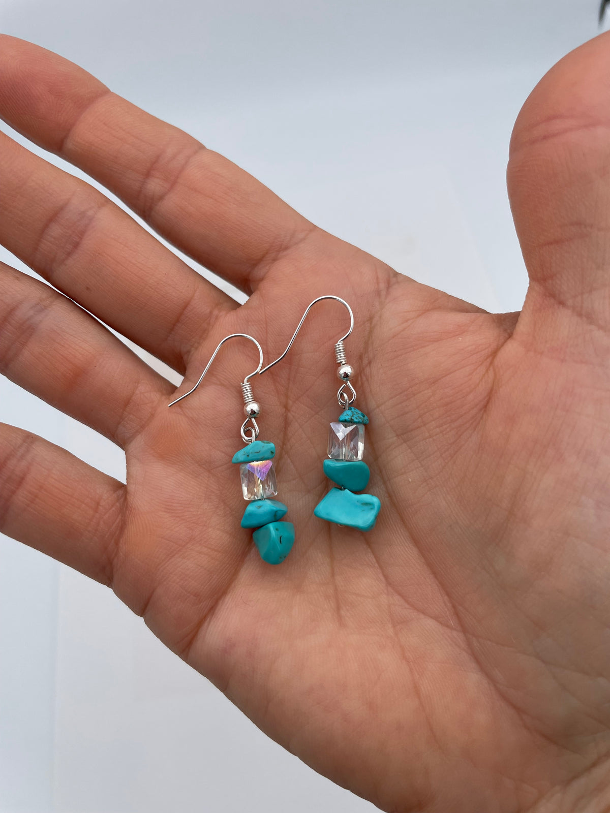 Parure bracelet et boucles en turquoise et cristal